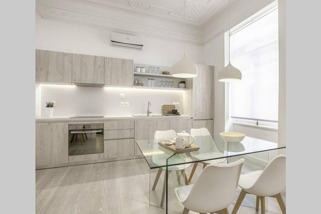 Athens Center Modern Apt In Art Nouveau Building Exteriör bild